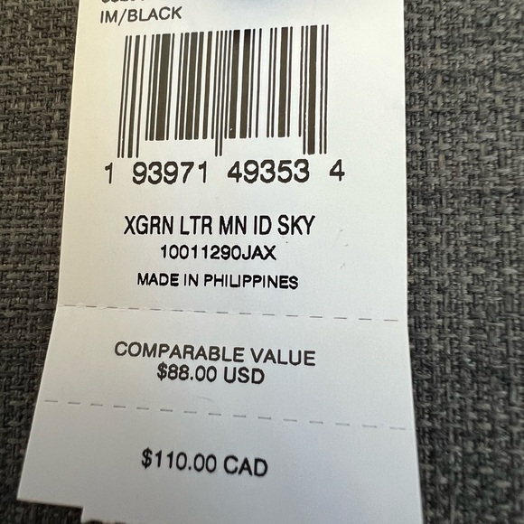 NWT COACH SIGNATURE MINI CREDIT CARD HOLDER CASE WITH KEY RING ON A CHEIN - Picture 10 of 11